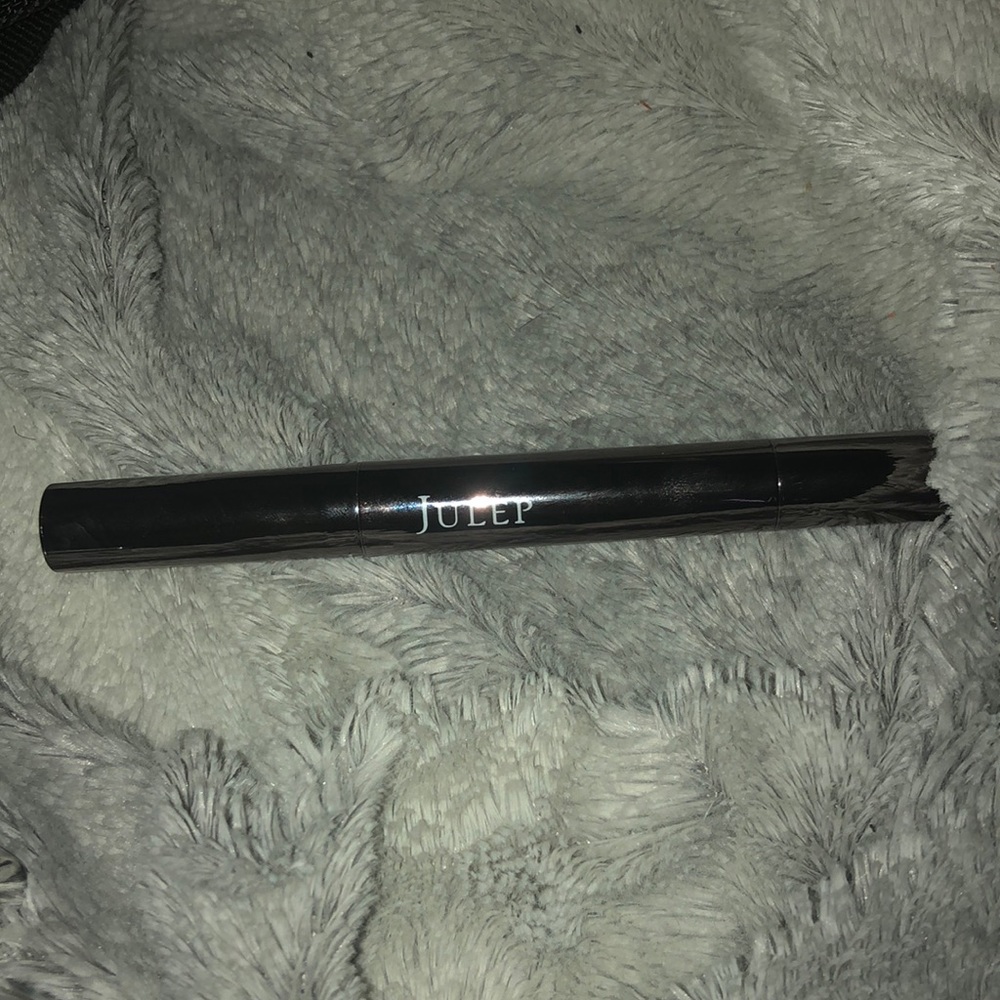 Julep Eyeshadow Stick